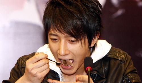 男明星吃瓜视频,揭秘娱乐圈幕后真相