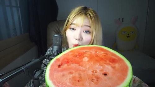 吃瓜直播西湖,吃瓜群众眼中的美丽画卷