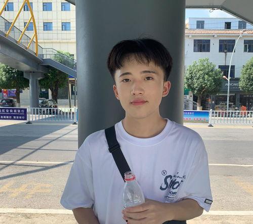 吃瓜仔康雅雅,揭秘娱乐圈背后的故事