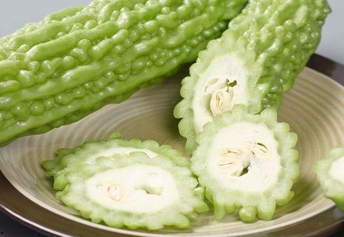 瓜变苦可以吃吗,揭秘食品安全与口感平衡