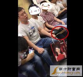 吃瓜少女吐泡泡视频,揭秘网络短视频的趣味魅力