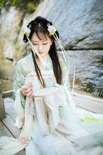 吃瓜汉服视频下载,跟随吃瓜汉服视频，领略传统文化之美